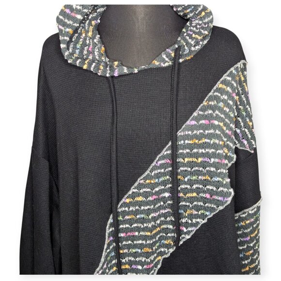 POL Oversize Chunky Cable Knit Hooded Long Sleeve Sweater Size Medium - Picture 2 of 16
